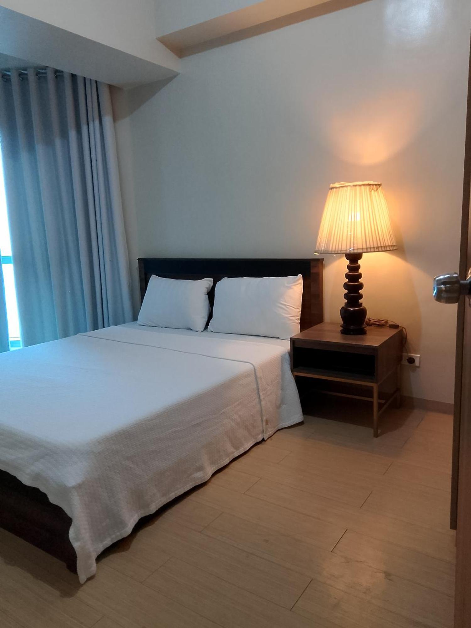 Roxas Blvd Stunning Studio Condo Near Us Embassy Manille Extérieur photo